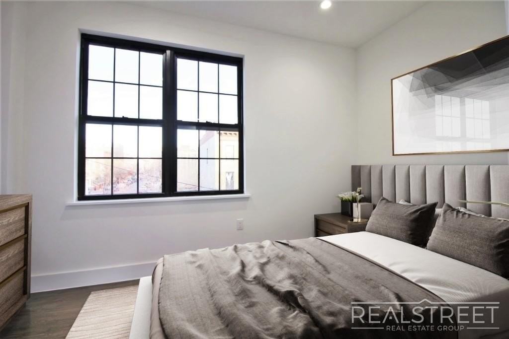 122 Thomas S Boyland St #3F - Photo 7 of 12
