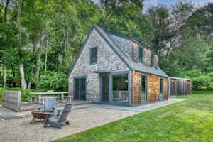 featured image of 34 Dumar Dr