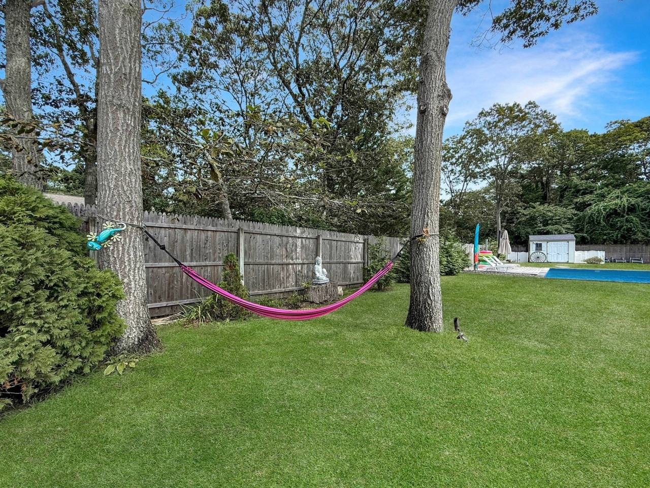 8 Westerly Ct - Photo 7 of 31