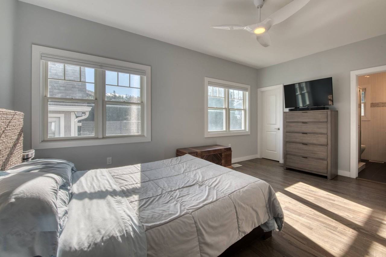 34 Lincoln Rd - Photo 6 of 11