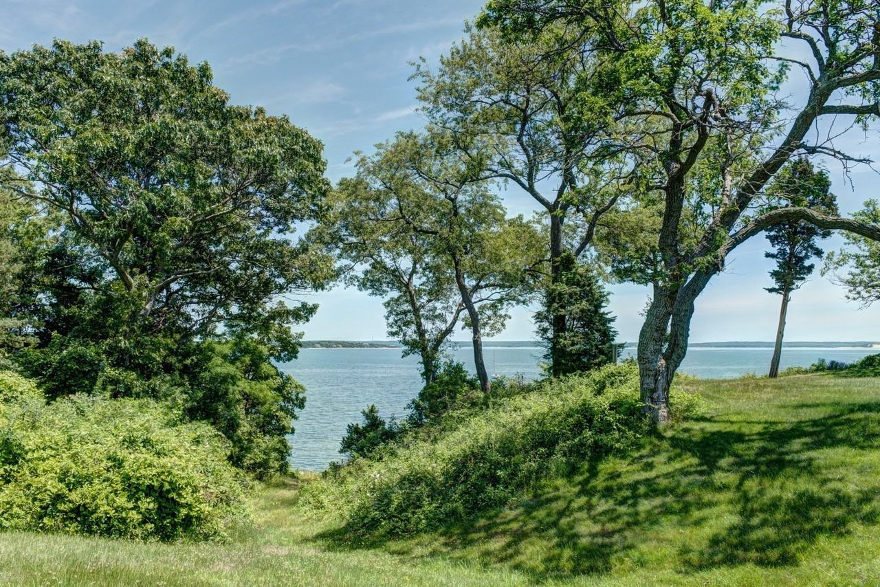 199 Old Harbor Rd - Photo 4 of 15