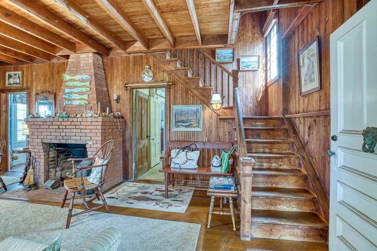 1695 Old Wood Path - Photo 7 of 32