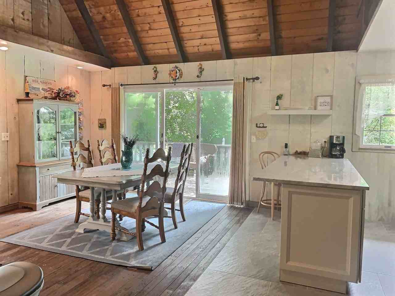 71 Bryan Rd - Photo 6 of 12