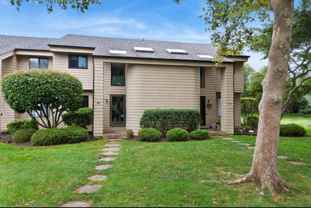52 Fairway Pl - Photo 1 of 1
