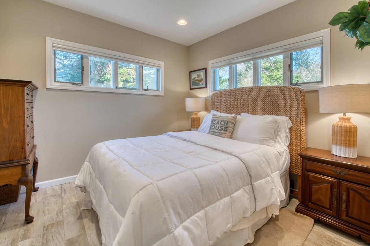 18 Fairview Ave - Photo 7 of 14