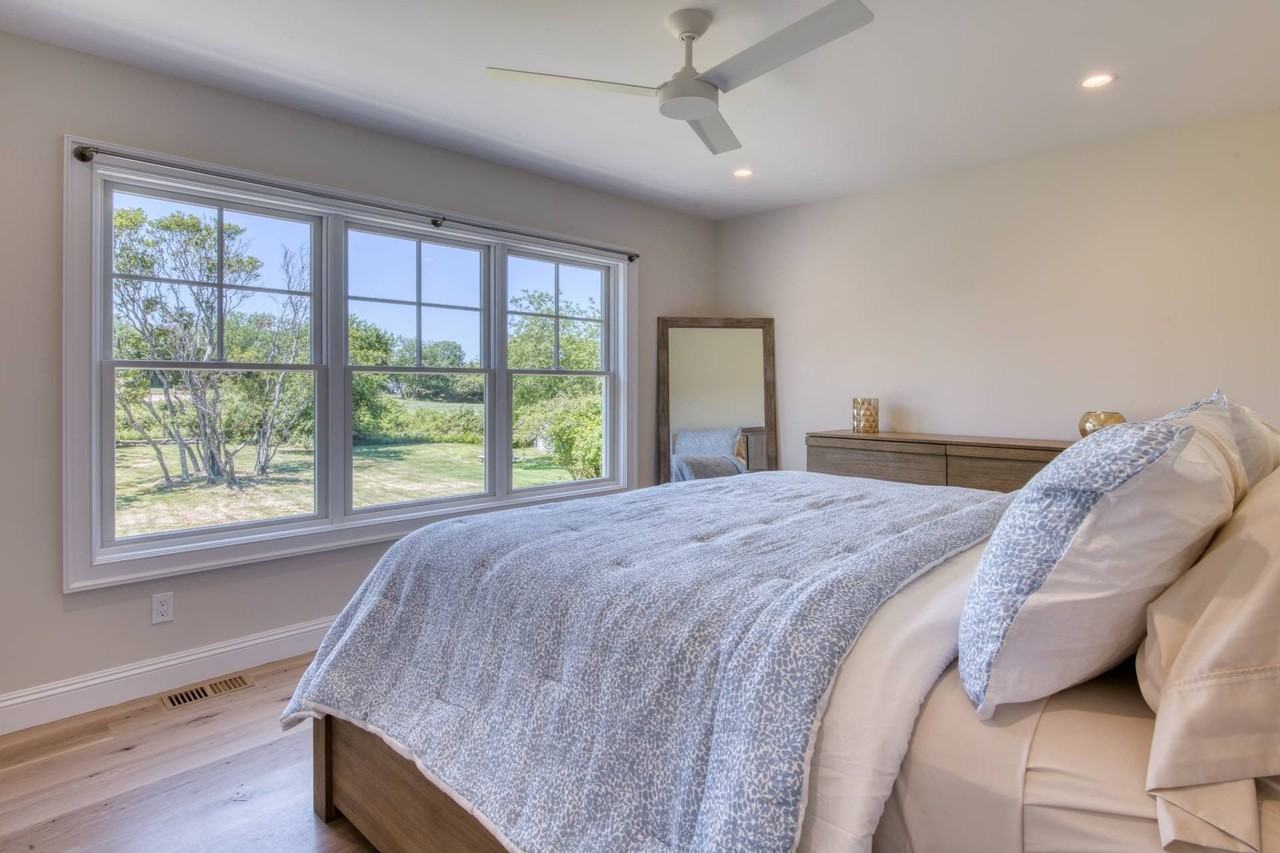 288 Fairview Ave - Photo 7 of 19