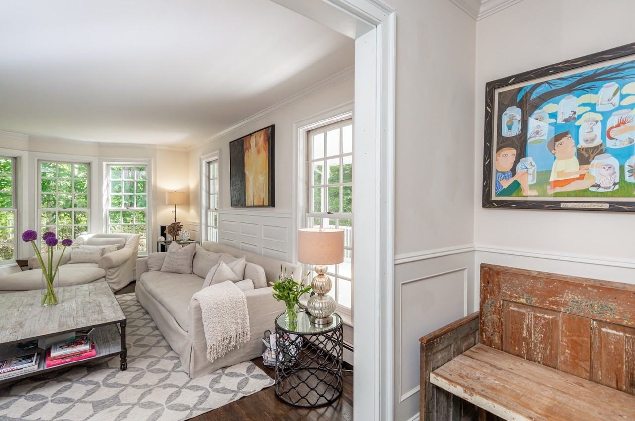 283 Wainscott Harbor Rd - Photo 6 of 19