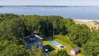 127 Bay St - Photo 1 of 1