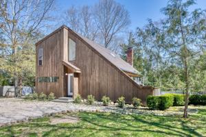 featured image of Gunpowder Ln