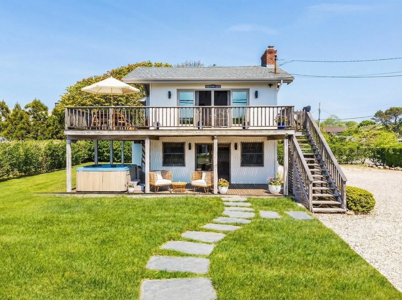627 Old Montauk Hwy - Photo 3 of 17
