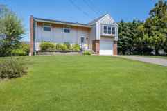 156 Soundview Dr - Photo 1 of 1
