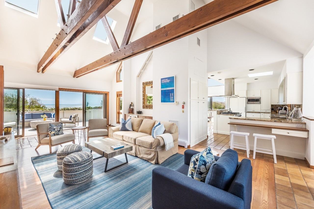 657 Old Montauk Hwy - Photo 3 of 16