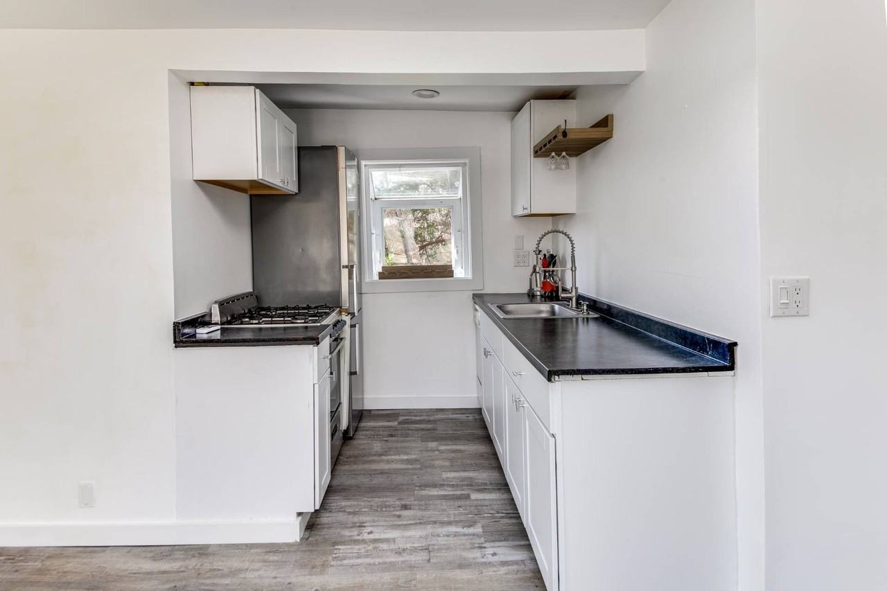 26 Washington Ave - Photo 2 of 6