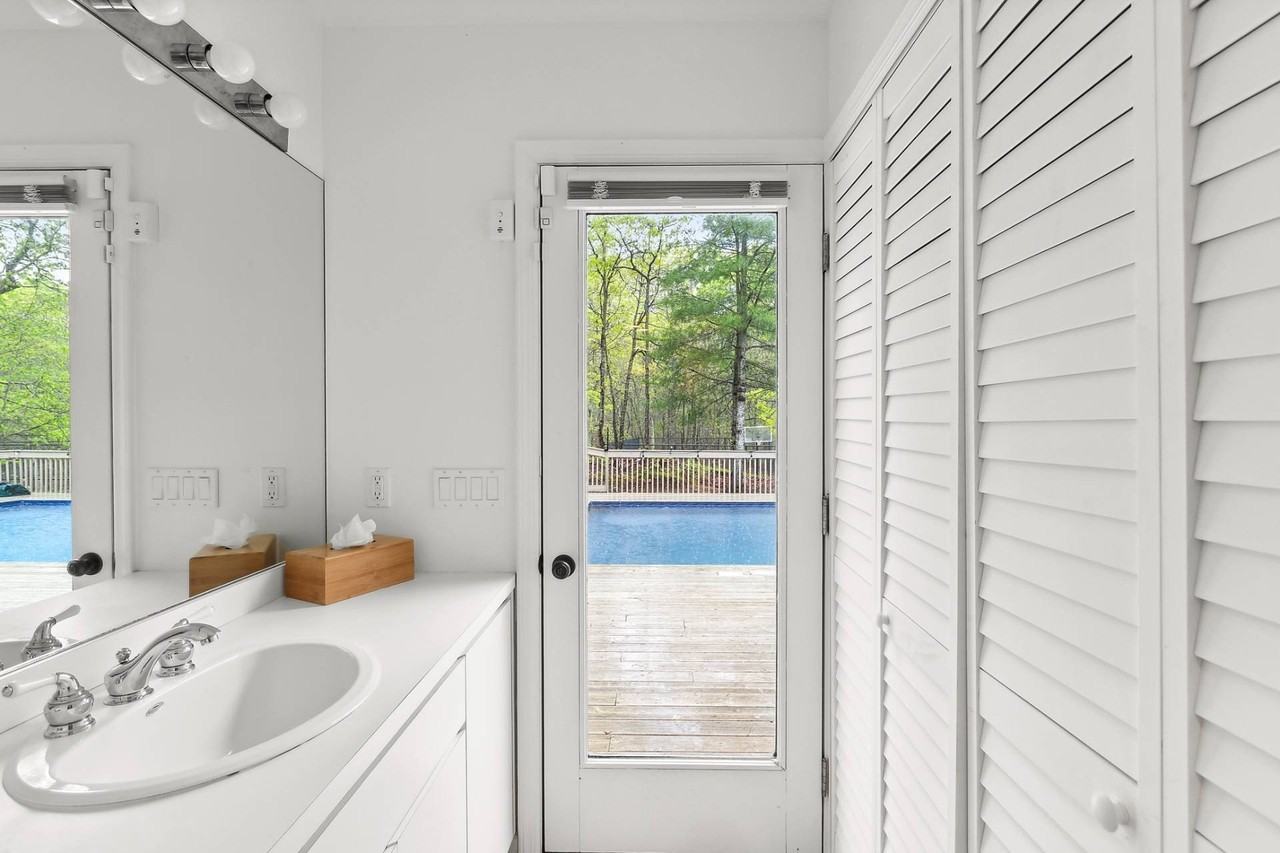 23 Laurel Hill Ln - Photo 6 of 18