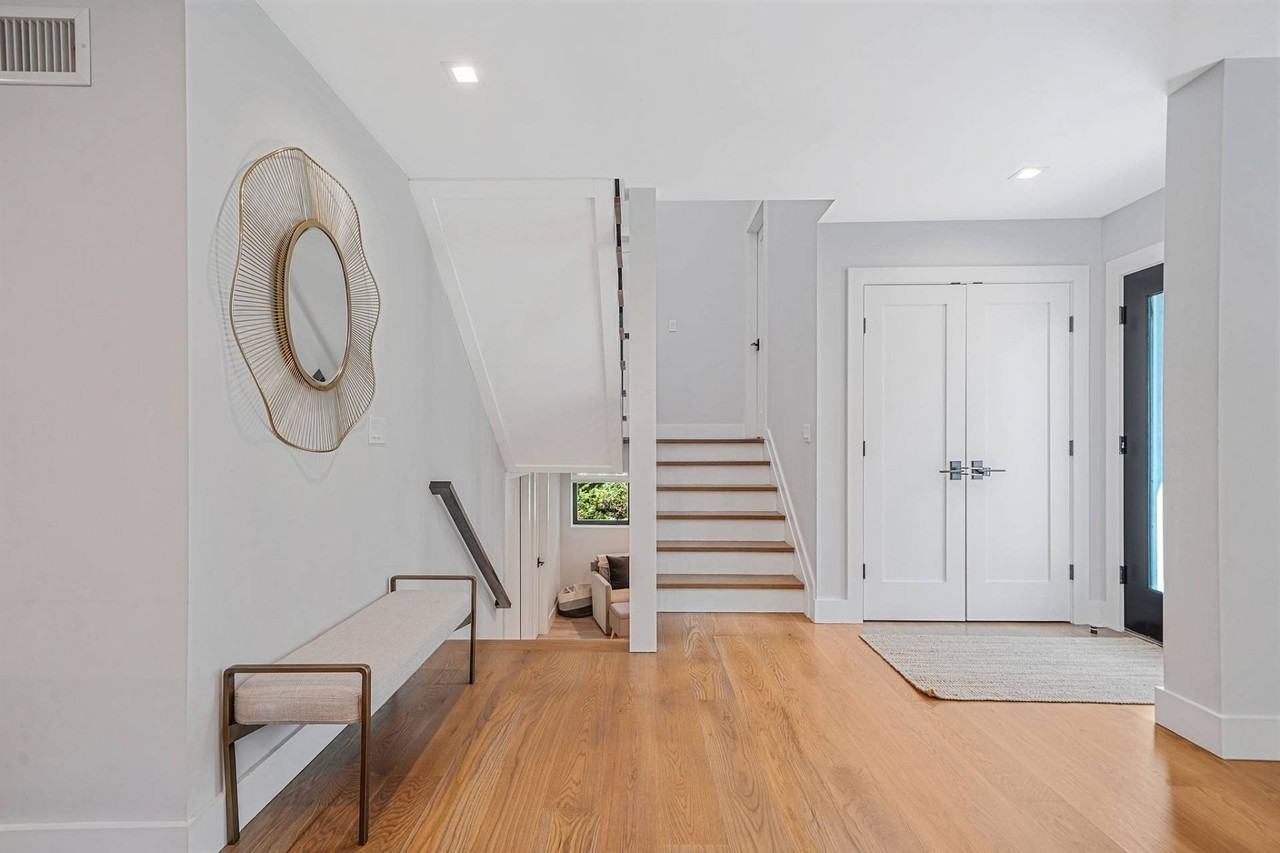 17 Milton Ave - Photo 4 of 50