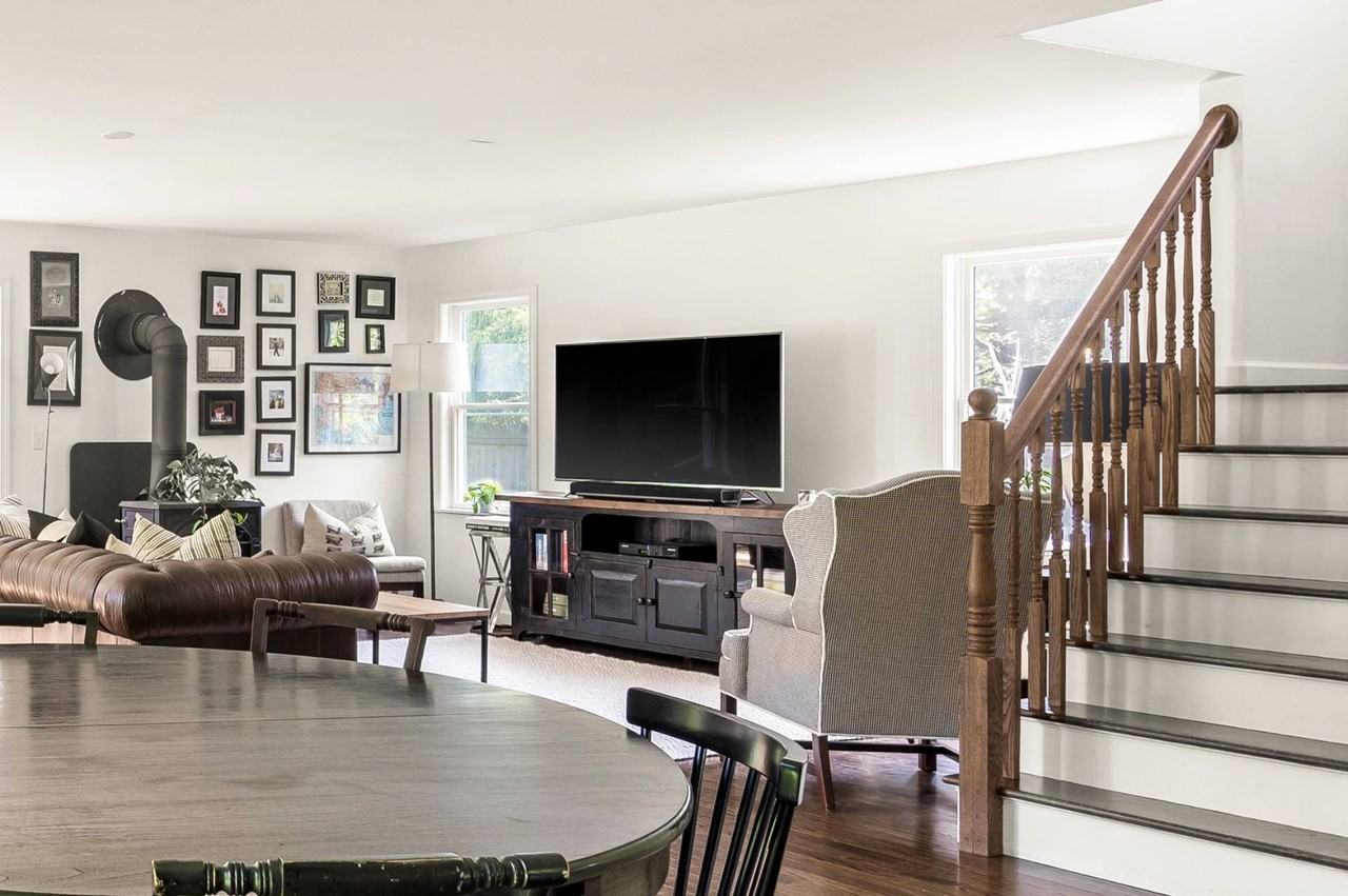 156 N Main St - Photo 6 of 19