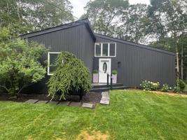 featured image of 4 White Birch Dr