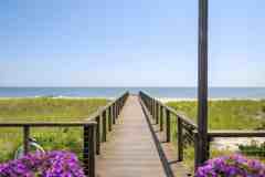 585 Dune Rd - Photo 1 of 1