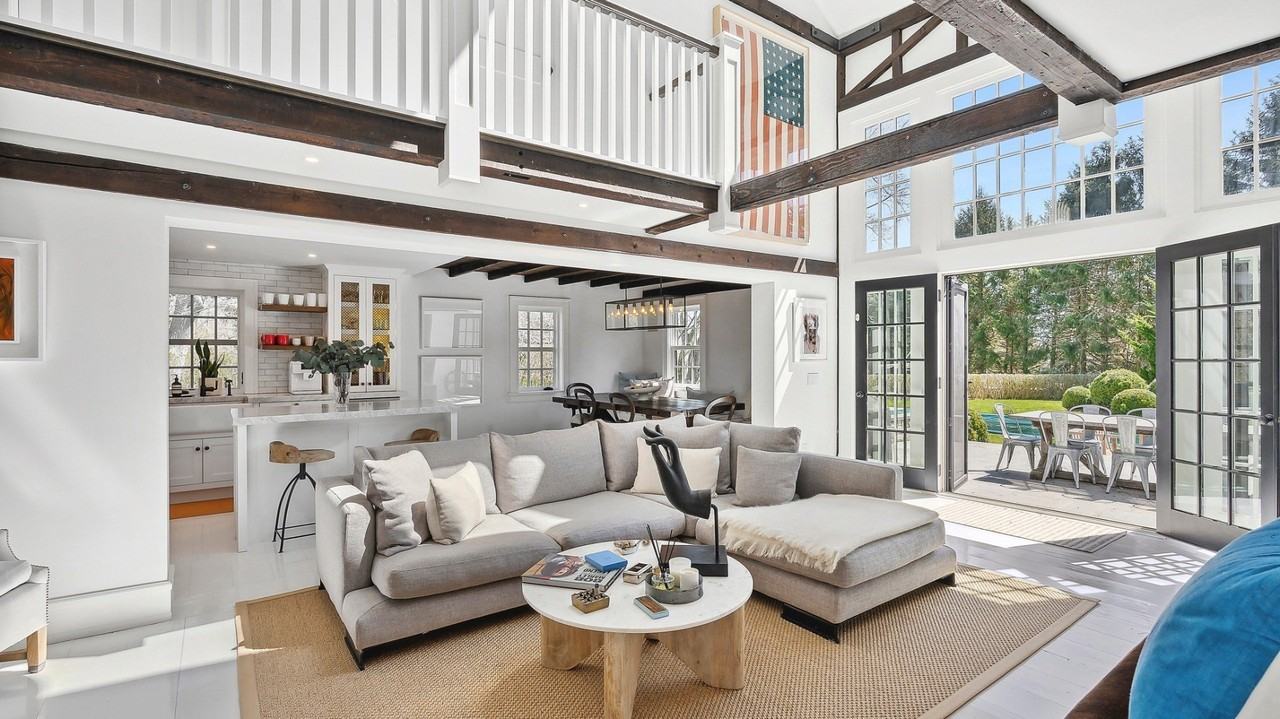2749 Montauk Hwy - Photo 5 of 26
