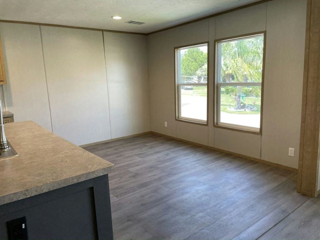 435 Misty Ln #0435 - Photo 3 of 21