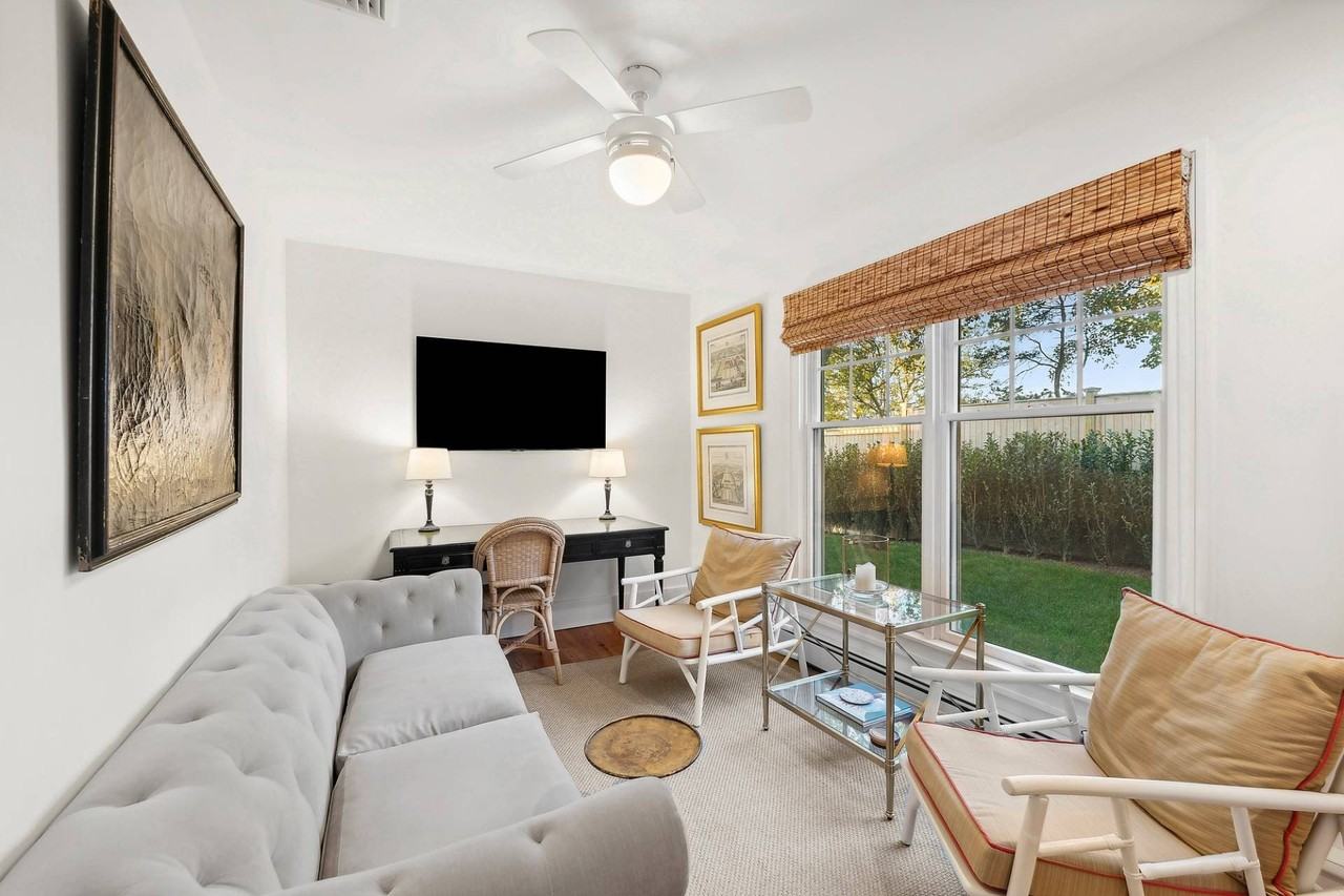 15 Norton Pl - Photo 4 of 12