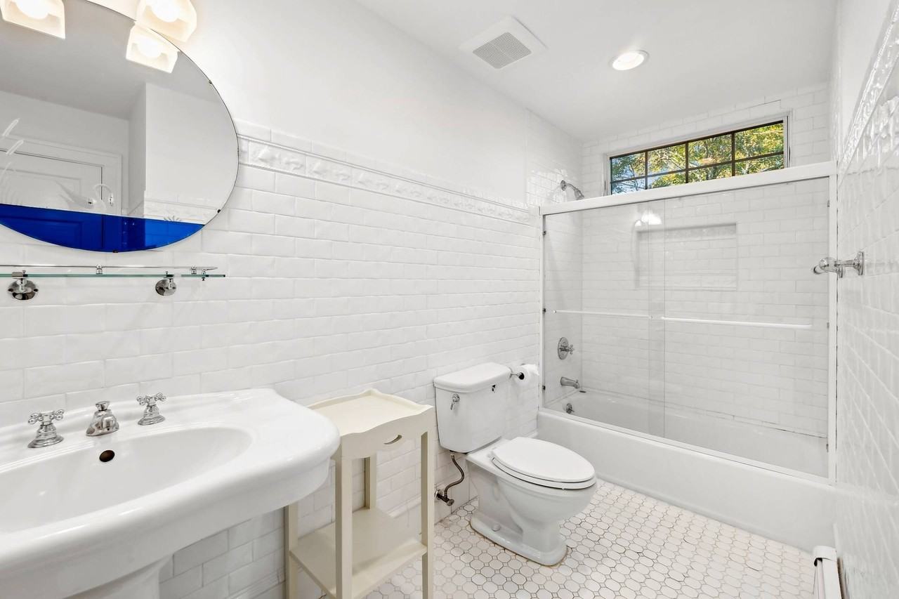 15 Norton Pl - Photo 6 of 12