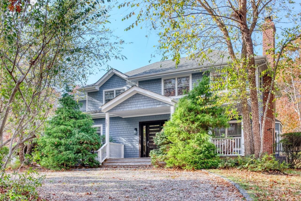367 E Hampton Sag Harbor Turnpike - Photo 3 of 19
