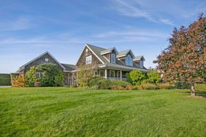 featured image of 6 Millfarm Ln