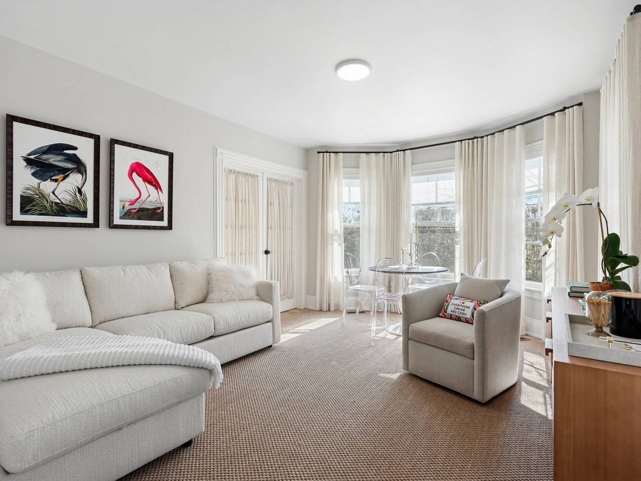 146 N Sea Rd - Photo 2 of 10