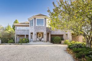 featured image of 55 Seabreeze Way