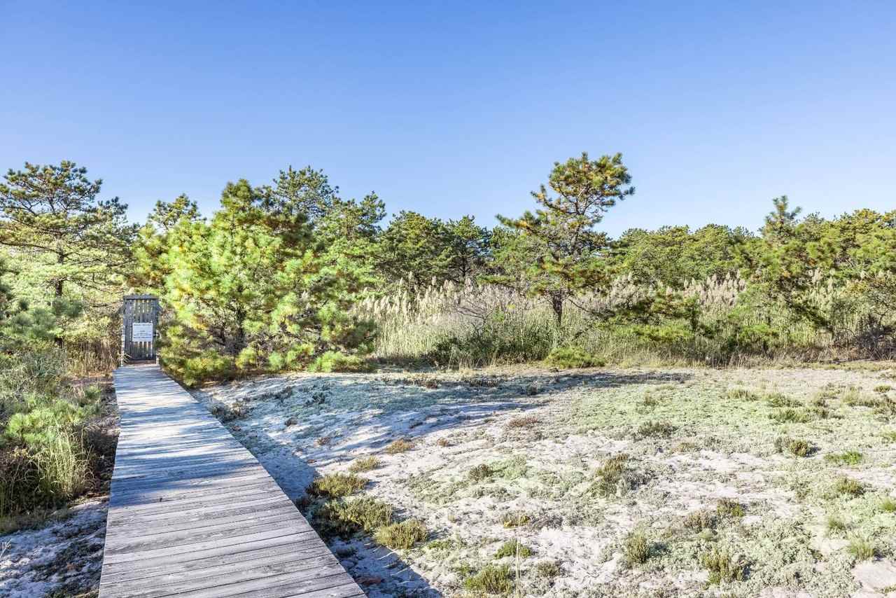 55 Seabreeze Way - Photo 4 of 20