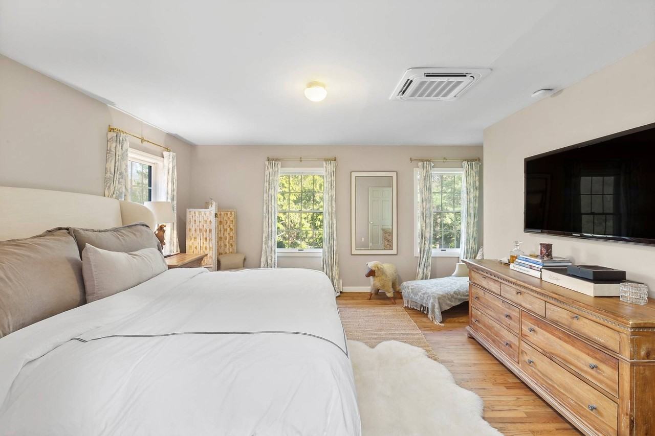 46 Abrahams Path - Photo 6 of 17
