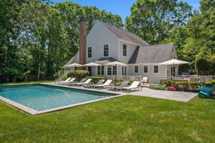 21 Birchwood Ln - Photo 1 of 1