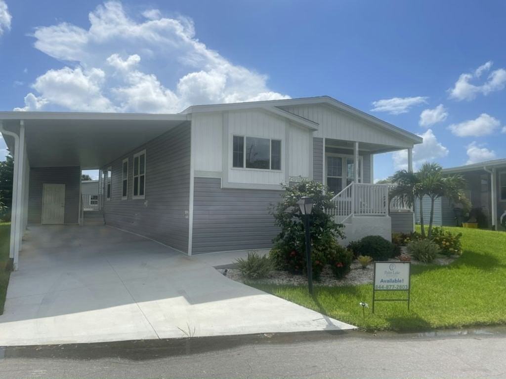 7431 44th Trl N #564