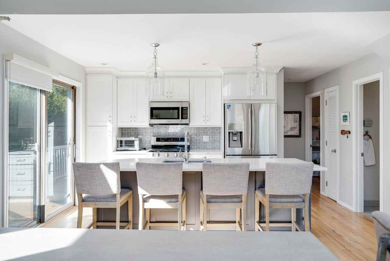 30 Rehan Ave - Photo 3 of 35