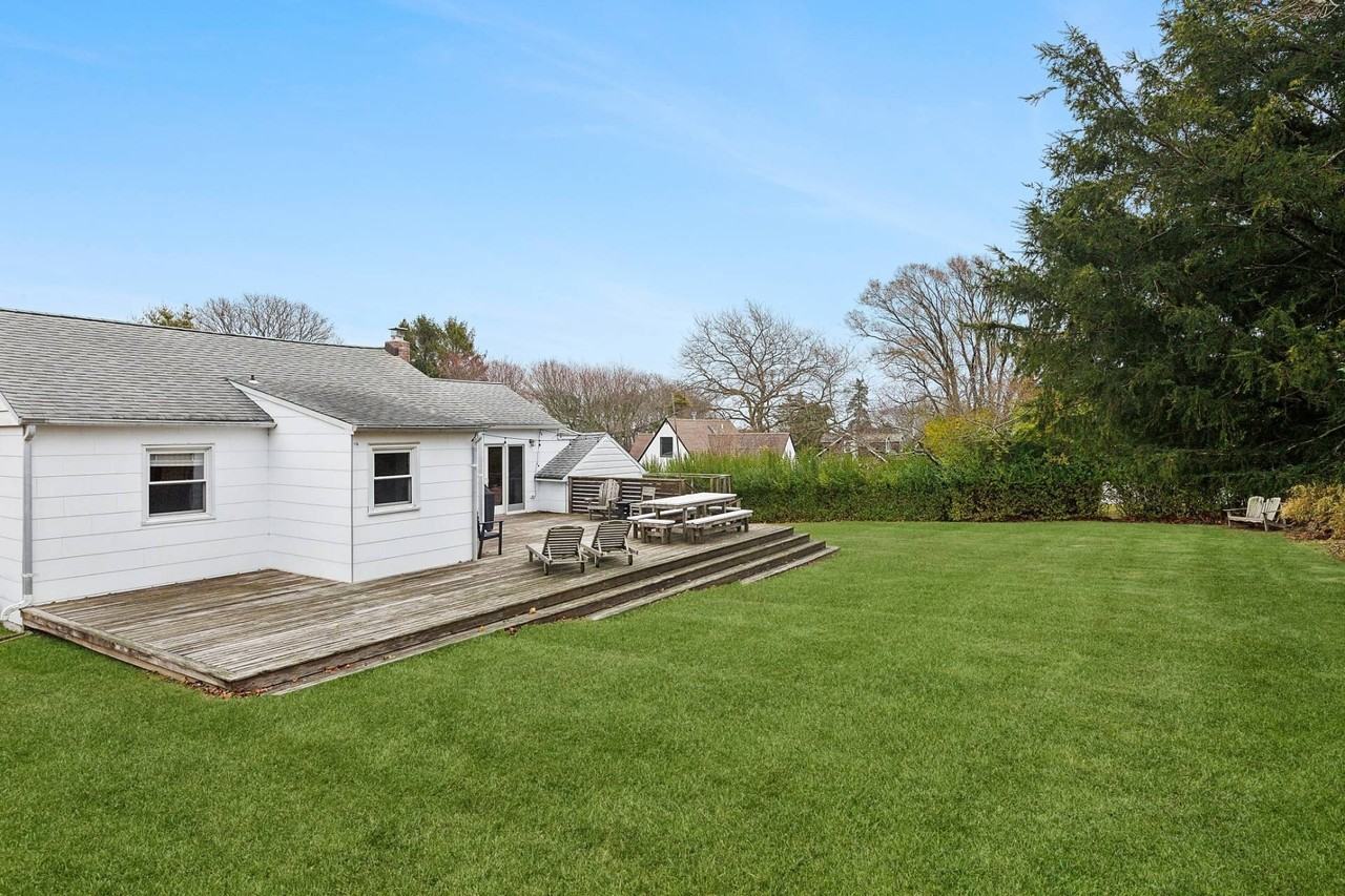 33 S Delrey Rd - Photo 2 of 15