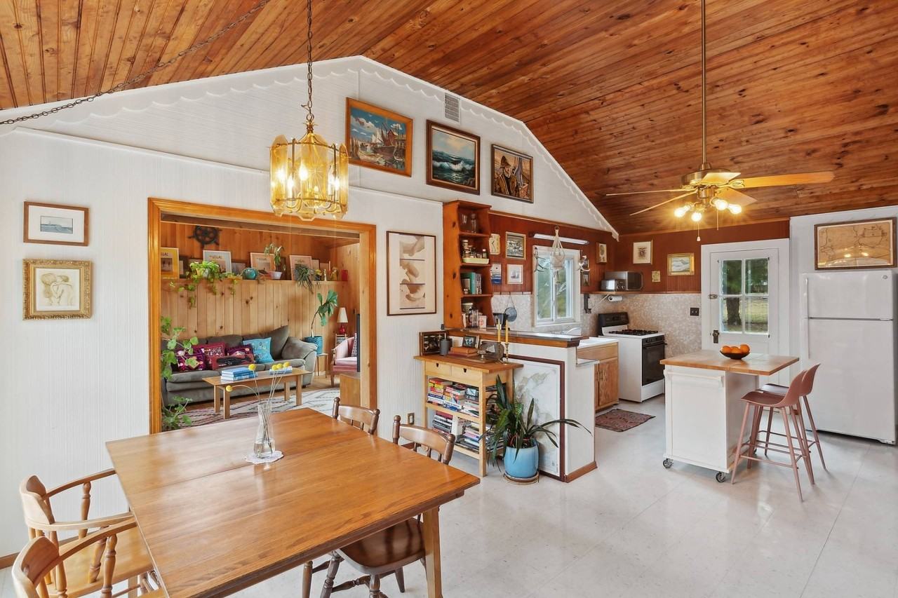 33 S Delrey Rd - Photo 5 of 15