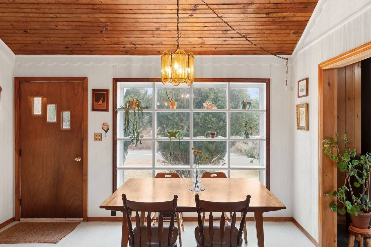 33 S Delrey Rd - Photo 7 of 15