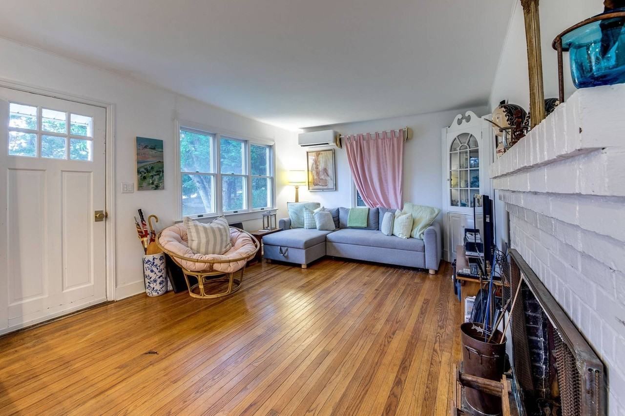 17 Beach Ave - Photo 7 of 16
