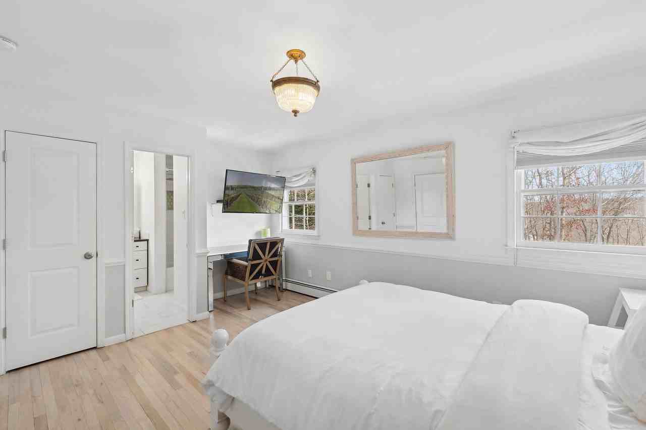 18 Sylvan Ln - Photo 4 of 10