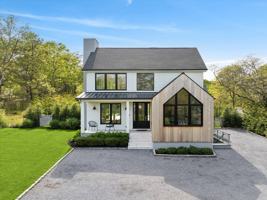 featured image of 28 Canoe Place Rd