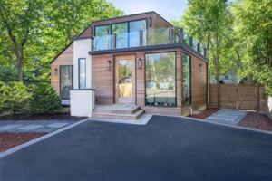 featured image of 12 Maidstone Park Rd