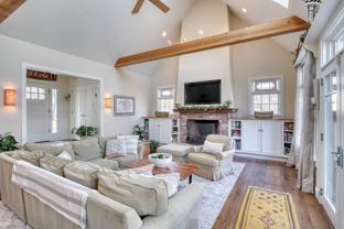 6 Wills Point Rd - Photo 1 of 1