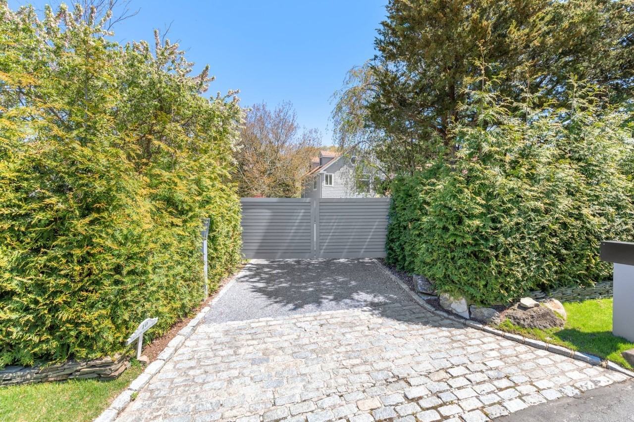 10 Old Orchard Rd - Photo 3 of 47