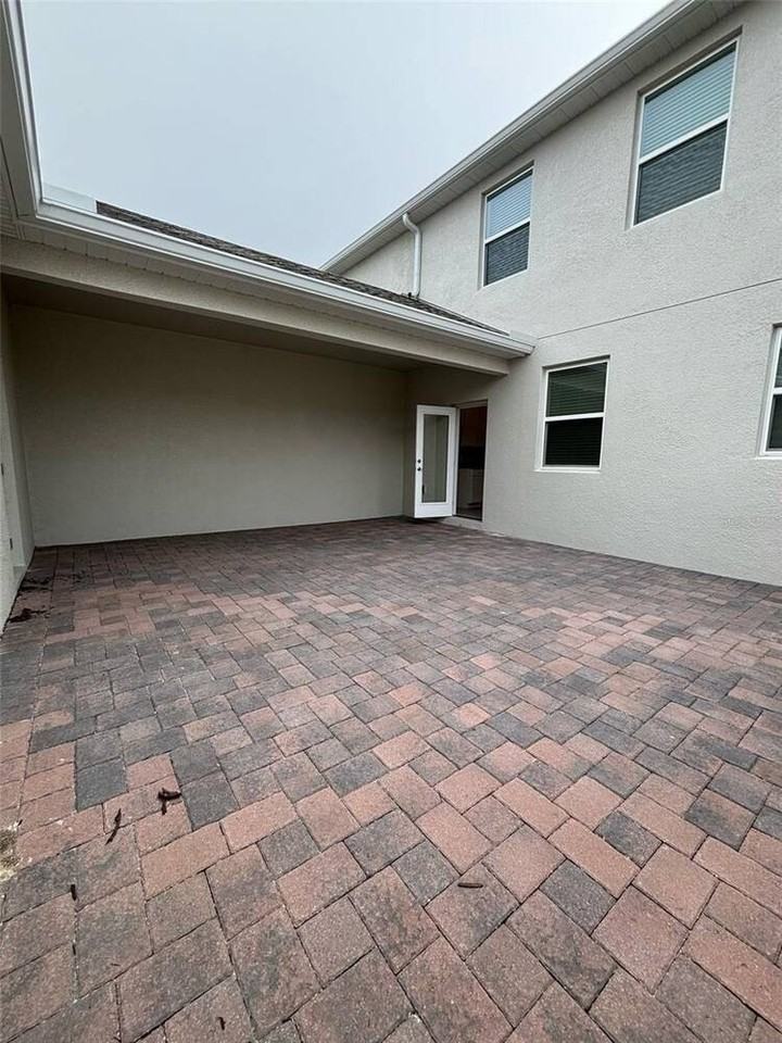 1996 Tohoqua Blvd - Photo 7 of 19