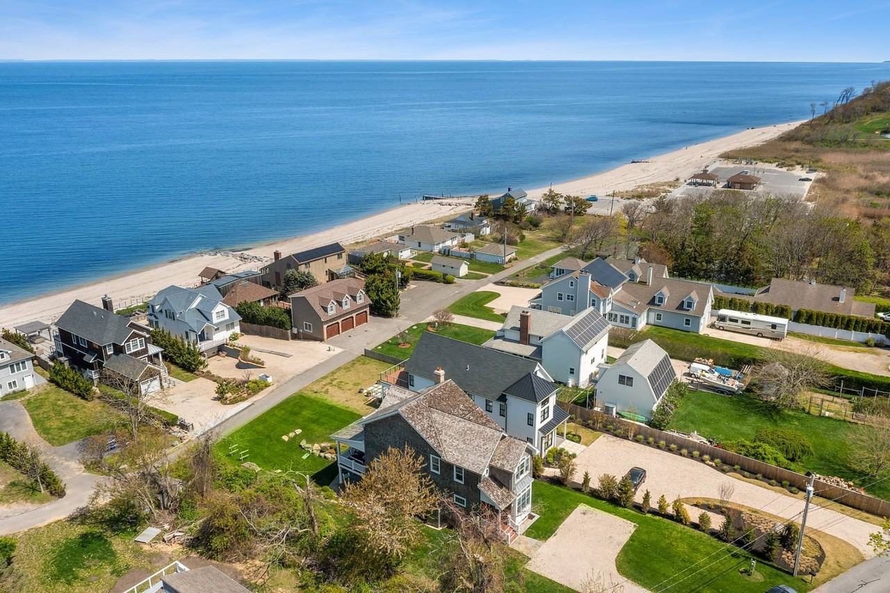 938 Sound Shore Drive - Photo 2 of 50