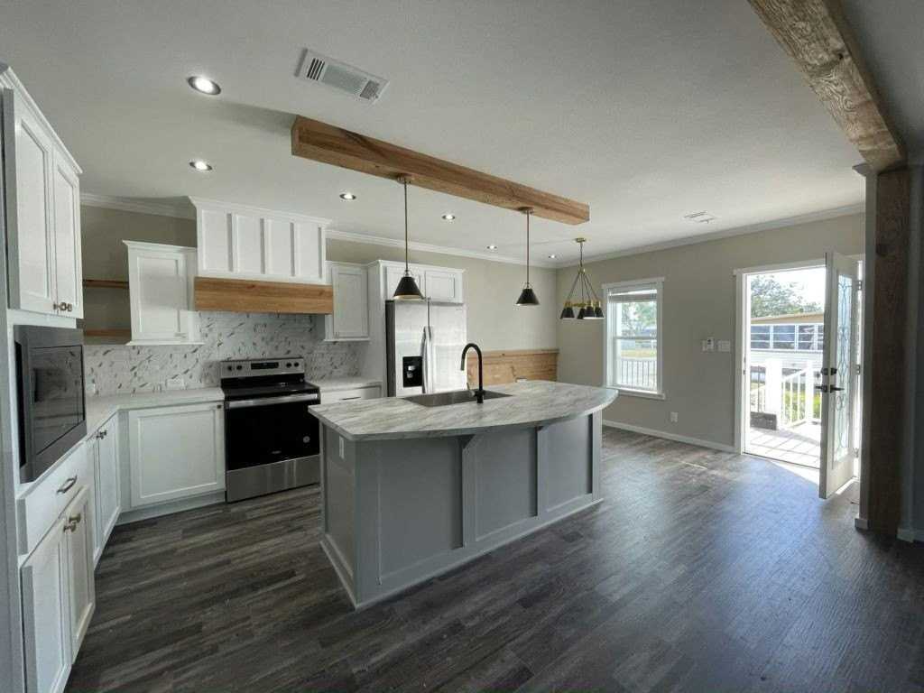52 Orange Blossom St #0052 - Photo 3 of 20