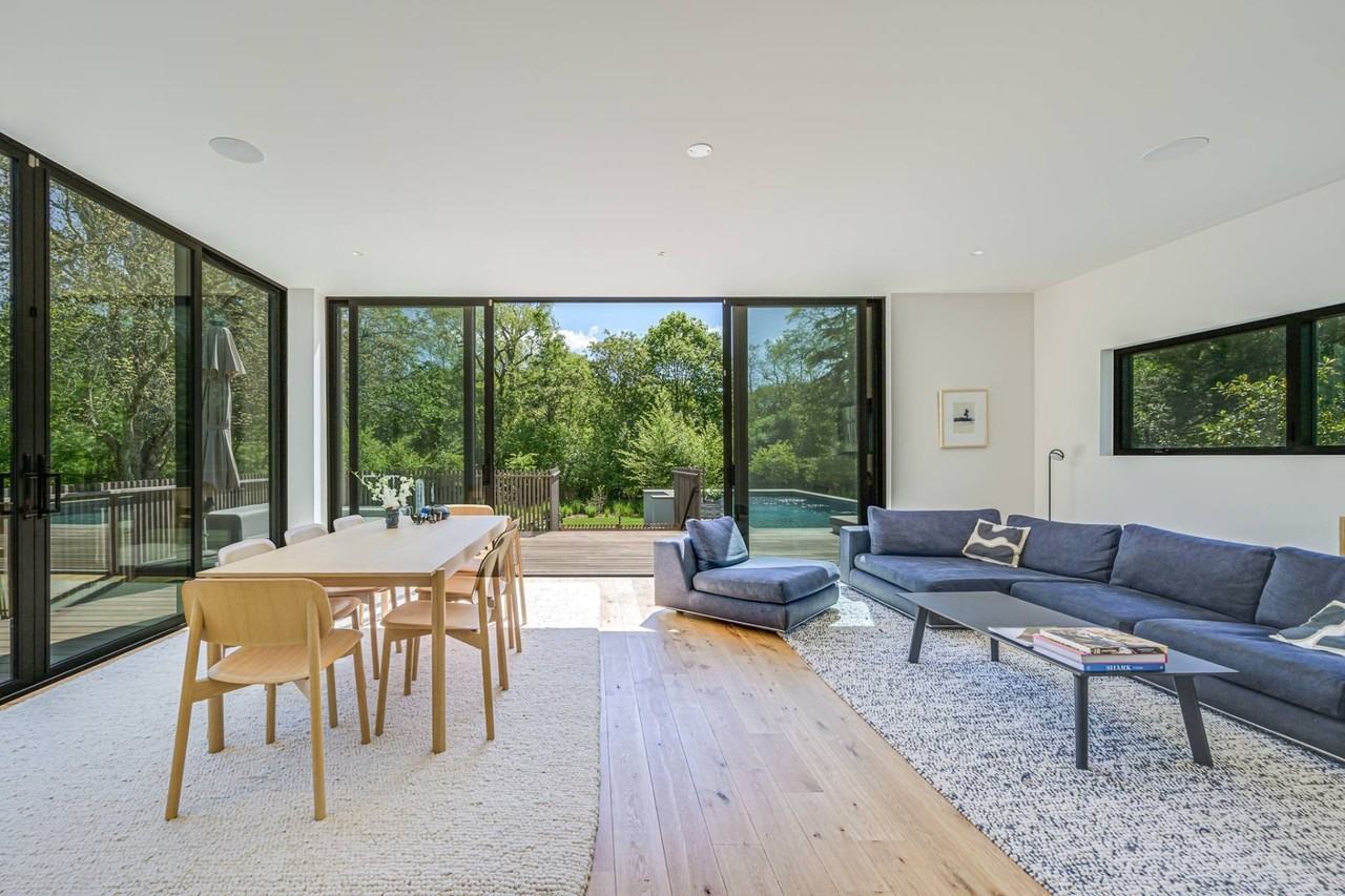 65 Audubon Ave - Photo 4 of 27