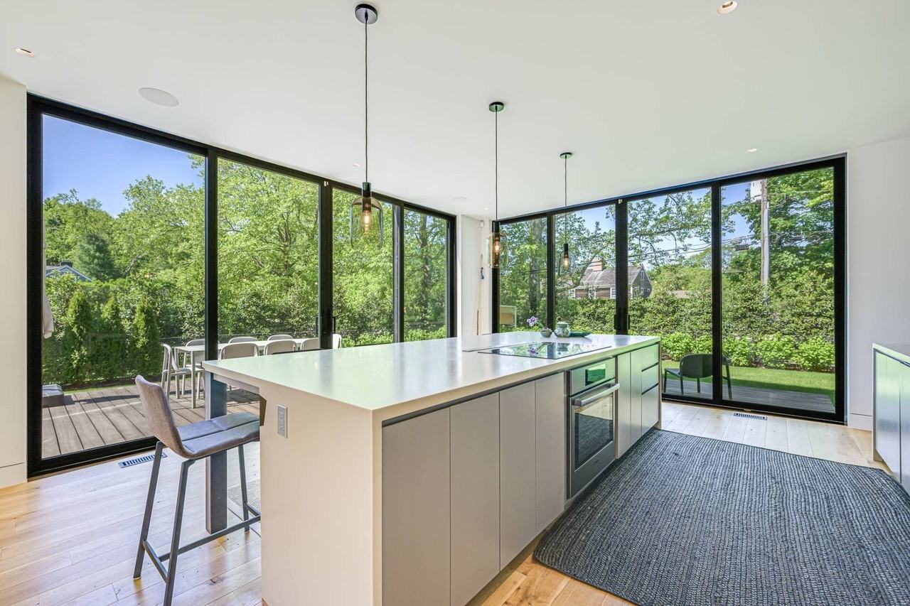 65 Audubon Ave - Photo 7 of 27