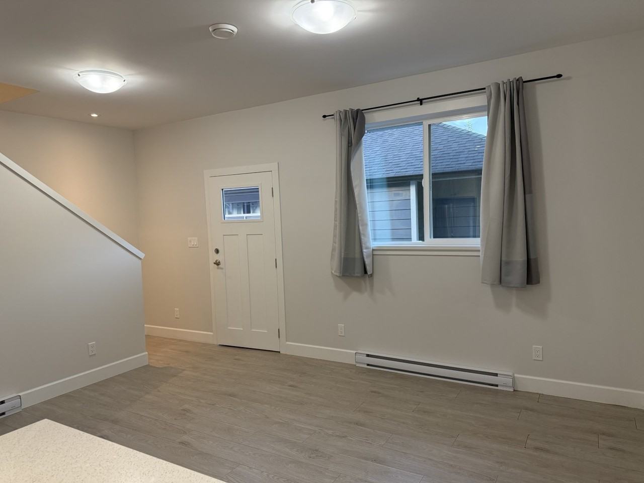 3099 Keystone Dr Uppr - Photo 5 of 5